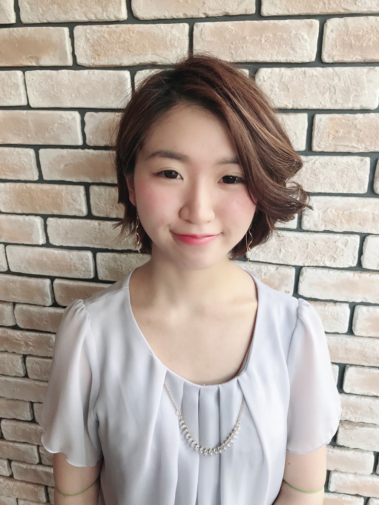大浦 音々花 写真